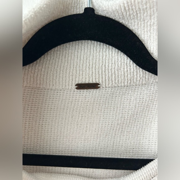 Free People ottoman oversized sweater - Picture 7 of 15